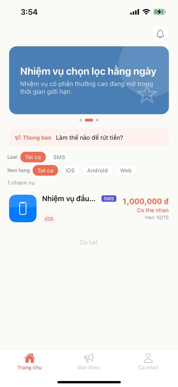 Trang nhiệm vụ của ứng dụng Người trải nghiệm, với thông báo, danh mục và danh sách nhiệm vụ